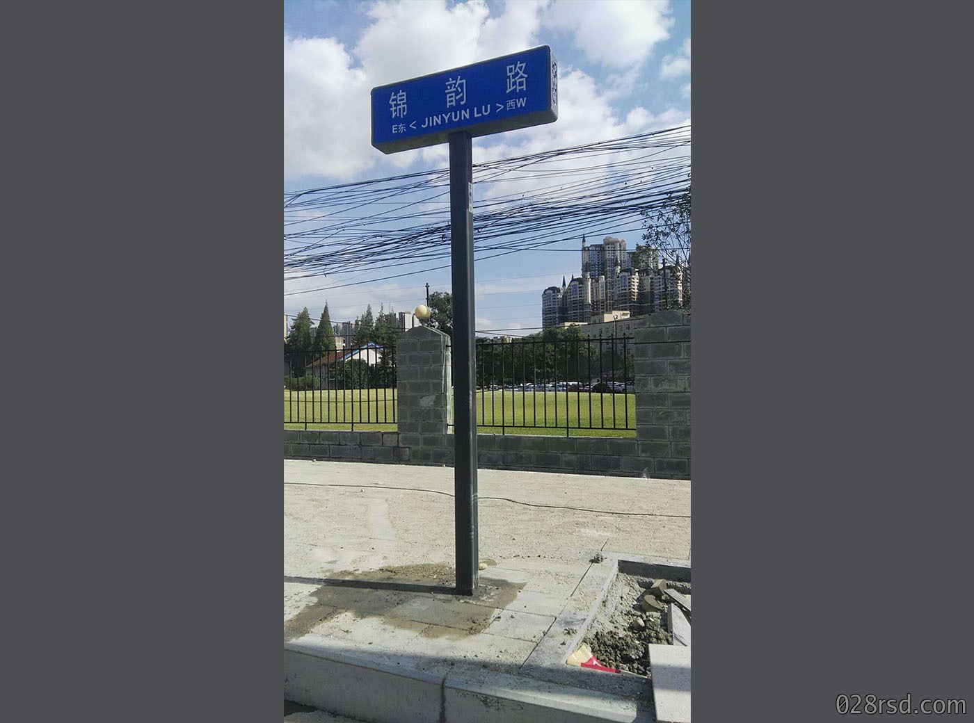 成都市路名牌厂家直销  成都市街名牌厂家 指路牌 厂家直销 加工定制 施工安装